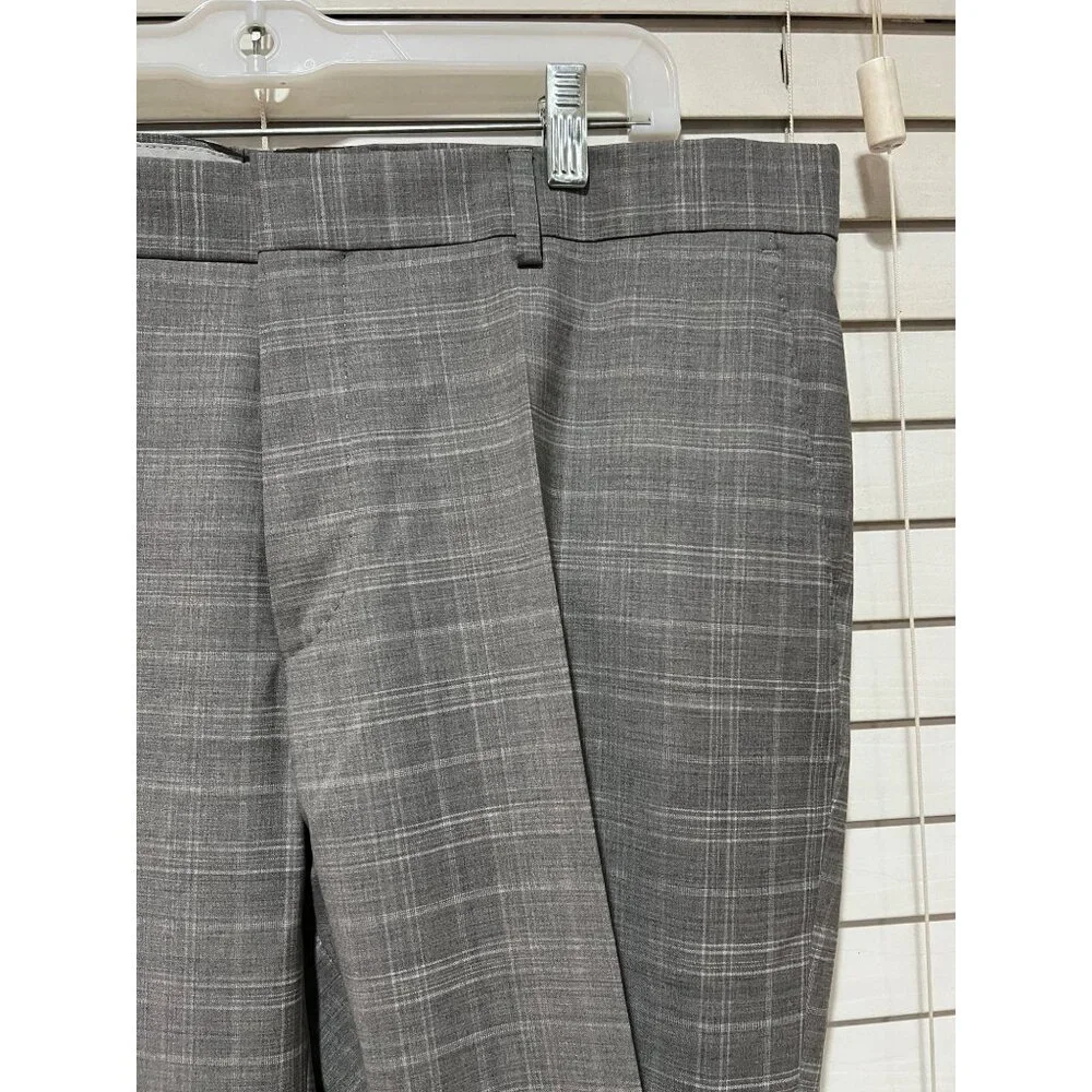 Hugo Boss‎ Italian Wool Gray 2-Piece Suit - NWT Size 46R MSRP $795